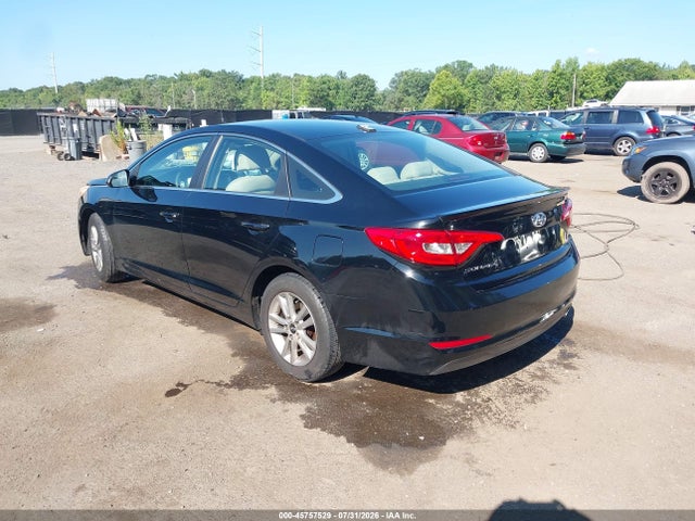 2016 Hyundai Sonata Se მანქანა იყიდება აუქციონზე, vin: 5NPE24AF2GH260682, აუქციონის ნომერი: 45757529