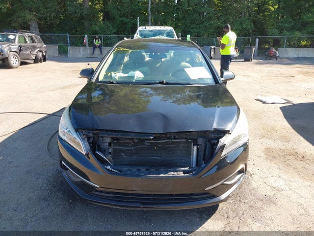 2016 Hyundai Sonata Se მანქანა იყიდება აუქციონზე, vin: 5NPE24AF2GH260682, აუქციონის ნომერი: 45757529