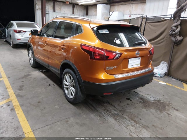 JN1BJ1CP8HW001753 Nissan Rogue Sport Sv