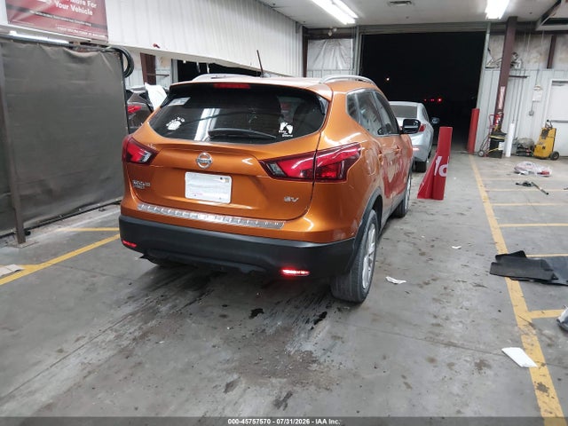 JN1BJ1CP8HW001753 Nissan Rogue Sport Sv