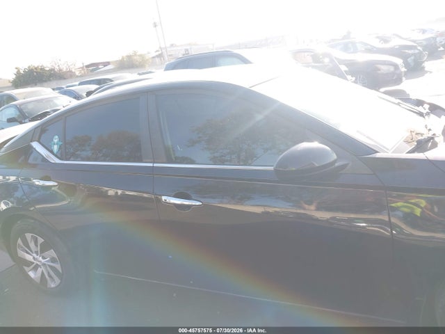 1N4BL4BV7LN315035 Nissan Altima S Fwd