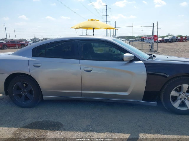 45757590 :رقم المزاد ، 2C3CDXBG3DH562954 vin ، 2013 Dodge Charger Se مزاد بيع