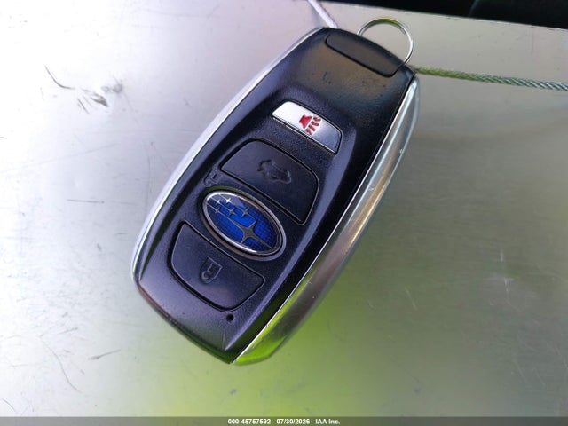 45757592 :رقم المزاد ، 4S4BSANC6H3317654 vin ، 2017 Subaru Outback 2.5i Limited مزاد بيع