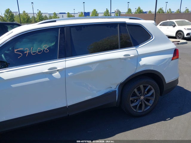 45757608 :رقم المزاد ، 3VV3B7AX0NM151129 vin ، 2022 Volkswagen Tiguan 2.0t Se مزاد بيع