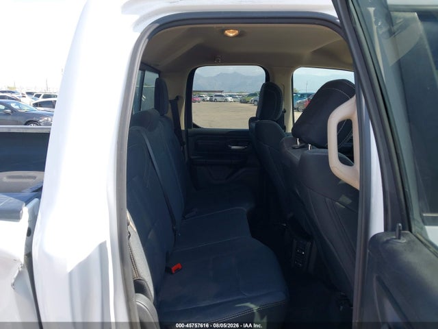 2021 Ram 1500 Tradesman  4x2 6'4 Box მანქანა იყიდება აუქციონზე, vin: 1C6SRECM8MN812639, აუქციონის ნომერი: 45757616