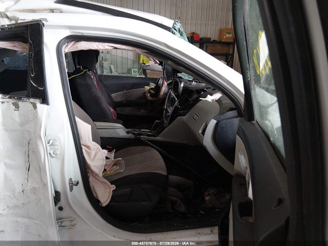 Продаж на аукціоні авто 2015 Chevrolet Equinox Lt, vin: 2GNALBEKXF6164123, номер лоту: 45757670