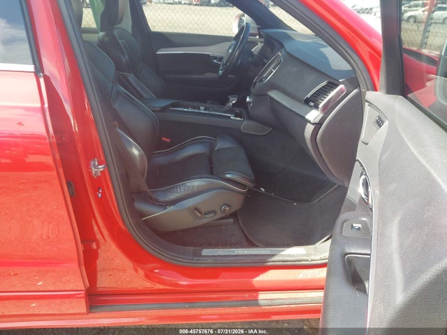 Продаж на аукціоні авто 2016 Volvo Xc90 T5 R-design, vin: YV4102XM1G1057107, номер лоту: 45757676