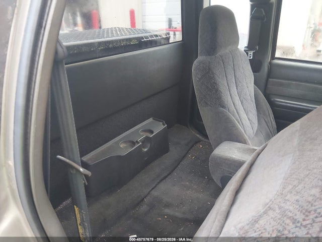 Продаж на аукціоні авто 2002 Gmc Sonoma Sls, vin: 1GTCS19W128264904, номер лоту: 45757679