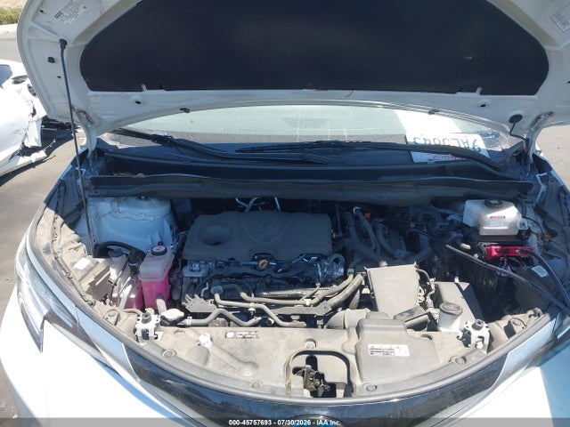 Toyota Sienna Limited 2022 5TDZRKEC8NS105109 Image 10