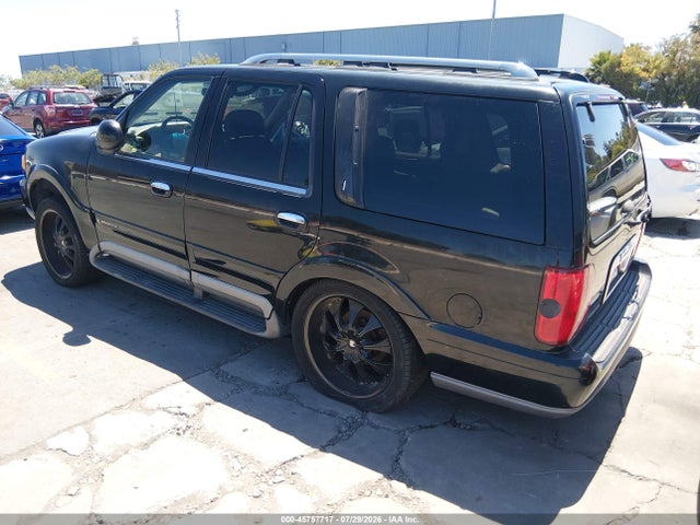 45757717 :رقم المزاد ، 5LMPU28L8WLJ39144 vin ، 1998 Lincoln Navigator مزاد بيع