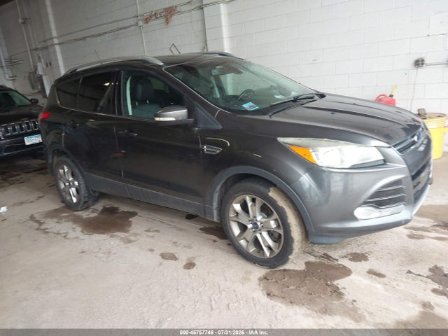45757746 :رقم المزاد ، 1FMCU9J98FUA20352 vin ، 2015 Ford Escape Titanium مزاد بيع