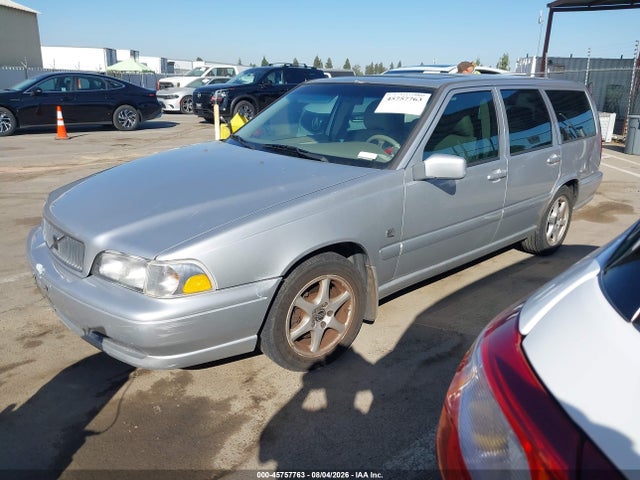 1999 Volvo V70 Glt მანქანა იყიდება აუქციონზე, vin: YV1LW56D6X2628057, აუქციონის ნომერი: 45757763