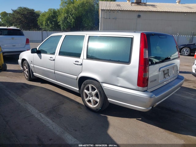 1999 Volvo V70 Glt მანქანა იყიდება აუქციონზე, vin: YV1LW56D6X2628057, აუქციონის ნომერი: 45757763
