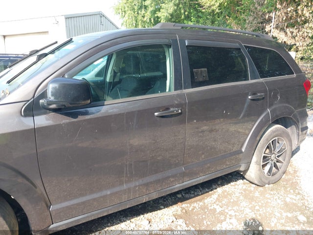 45757764 :رقم المزاد ، 3C4PDCBG6JT509724 vin ، 2018 Dodge Journey Sxt مزاد بيع