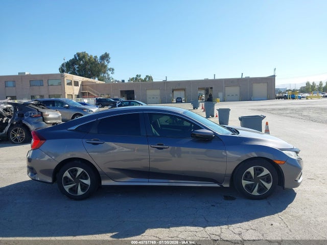 Honda Civic Lx 2019 2HGFC2F63KH576318 Image 13