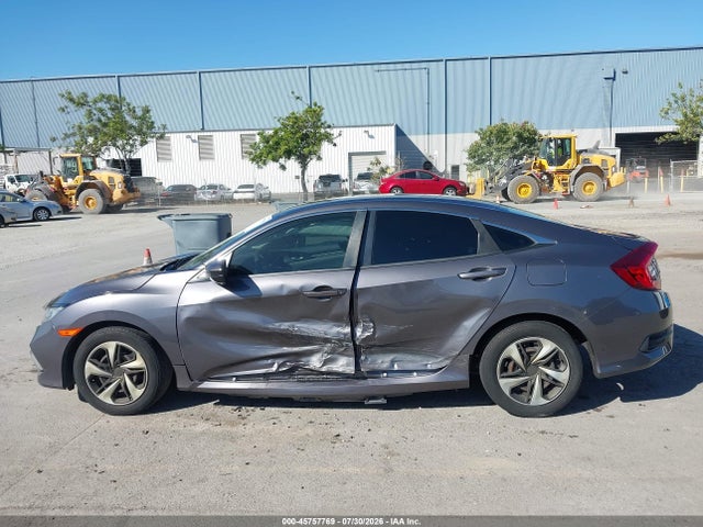 Honda Civic Lx 2019 2HGFC2F63KH576318 Image 14