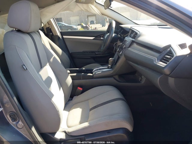 Honda Civic Lx 2019 2HGFC2F63KH576318 Image 5
