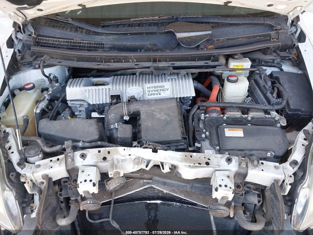Toyota Prius Three 2015 JTDKN3DUXF1933089 Image 10