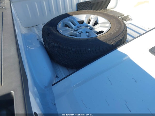 3GCPCREC2JG240581 Chevrolet Silverado 1500 1lt