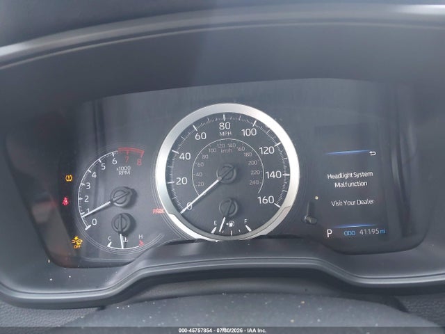 JTDEPMAE3MJ125030 Toyota COROLLA LE