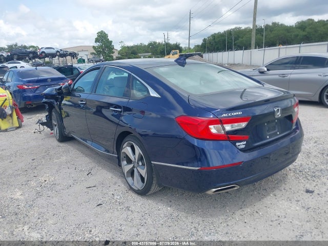 45757886 :رقم المزاد ، 1HGCV1F96JA213641 vin ، 2018 Honda Accord Touring مزاد بيع