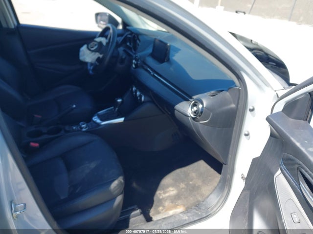 Продажа на аукционе авто 2019 Toyota Yaris Xle, vin: 3MYDLBYV0KY507110, номер лота: 45757917