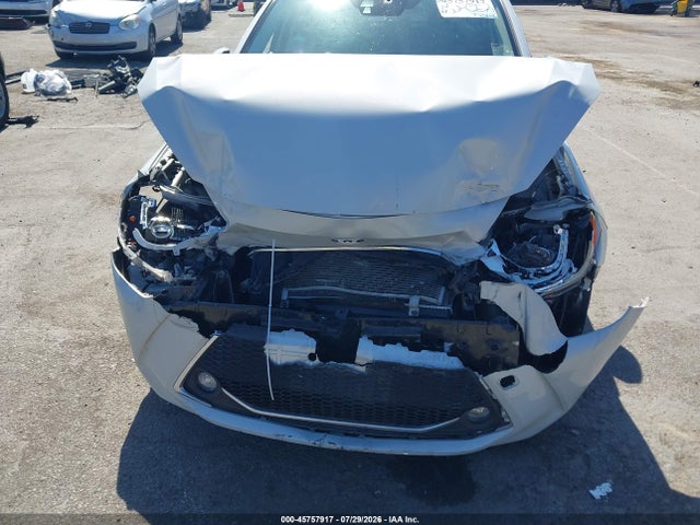 Продажа на аукционе авто 2019 Toyota Yaris Xle, vin: 3MYDLBYV0KY507110, номер лота: 45757917