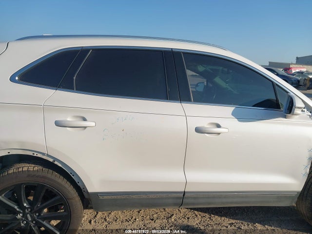 45757922 :رقم المزاد ، 5LMCJ2D90KUL01757 vin ، 2019 Lincoln Mkc Select مزاد بيع