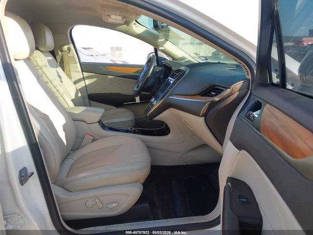 45757922 :رقم المزاد ، 5LMCJ2D90KUL01757 vin ، 2019 Lincoln Mkc Select مزاد بيع