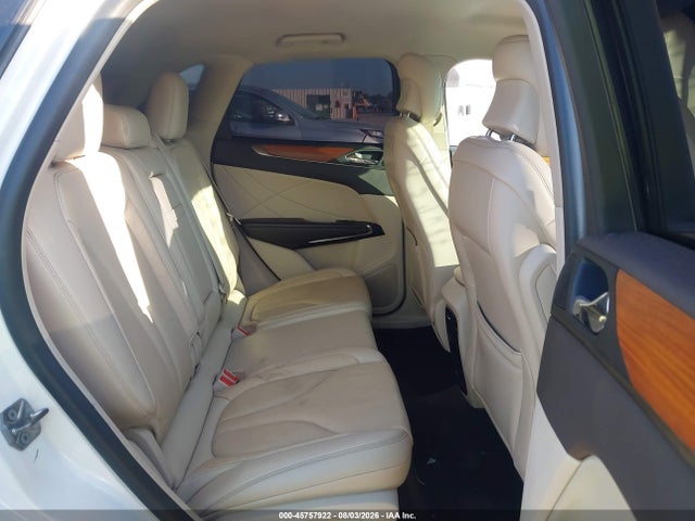 45757922 :رقم المزاد ، 5LMCJ2D90KUL01757 vin ، 2019 Lincoln Mkc Select مزاد بيع