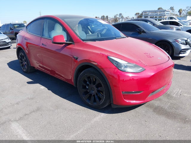 Tesla Model Y Awd/long Range Dual Motor All-wheel Drive 2023 7SAYGDEE8PF831951 zdjęcie główne