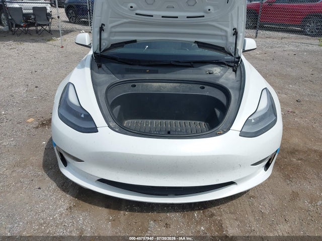 45757940 :رقم المزاد ، 5YJ3E1EB7MF927650 vin ، 2021 Tesla Model 3 Long Range Dual Motor All-wheel Drive مزاد بيع