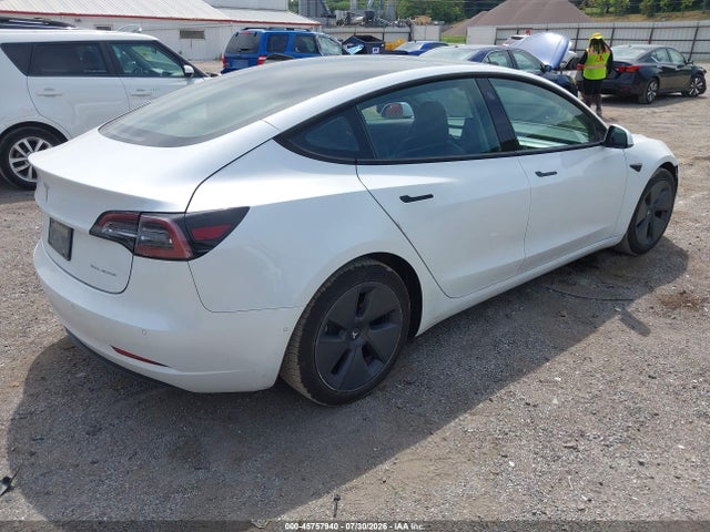 45757940 :رقم المزاد ، 5YJ3E1EB7MF927650 vin ، 2021 Tesla Model 3 Long Range Dual Motor All-wheel Drive مزاد بيع