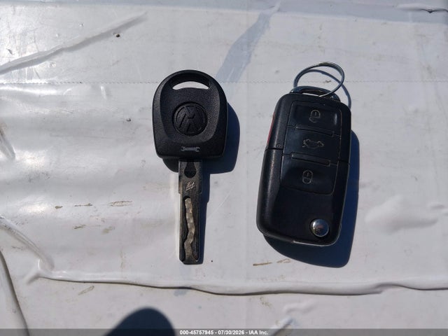 45757945 :رقم المزاد ، WVWHV91K99W132824 vin ، 2009 Volkswagen Gti 4-door مزاد بيع