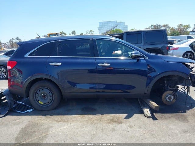 2018 Kia Sorento 3.3l Lx მანქანა იყიდება აუქციონზე, vin: 5XYPG4A59JG372590, აუქციონის ნომერი: 45757966