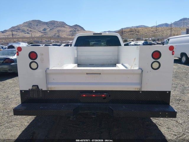 Ford F-350 Chassis Xl 2015 1FD8X3G65FED30847 Image 16