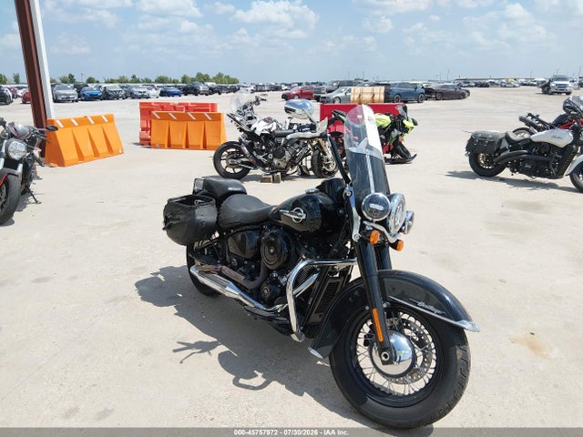Harley-Davidson FLHC 2019 1HD1YAJ27KB055215 главное изображение