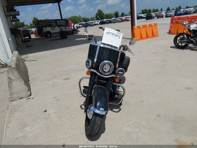 Harley-Davidson FLHC 2019 1HD1YAJ27KB055215 Image 5