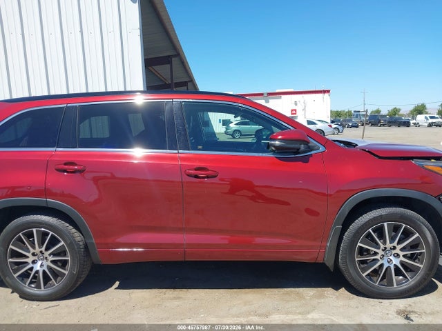 45757987 :رقم المزاد ، 5TDJZRFH4HS483044 vin ، 2017 Toyota Highlander Se مزاد بيع
