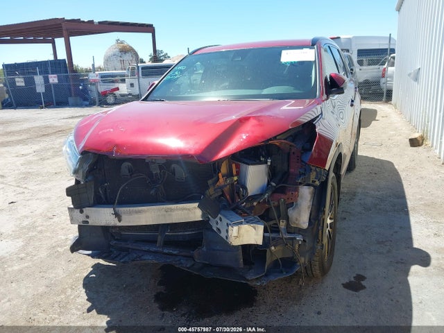 45757987 :رقم المزاد ، 5TDJZRFH4HS483044 vin ، 2017 Toyota Highlander Se مزاد بيع