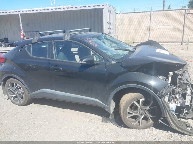 NMTKHMBX7JR039748 Toyota C-HR XLE