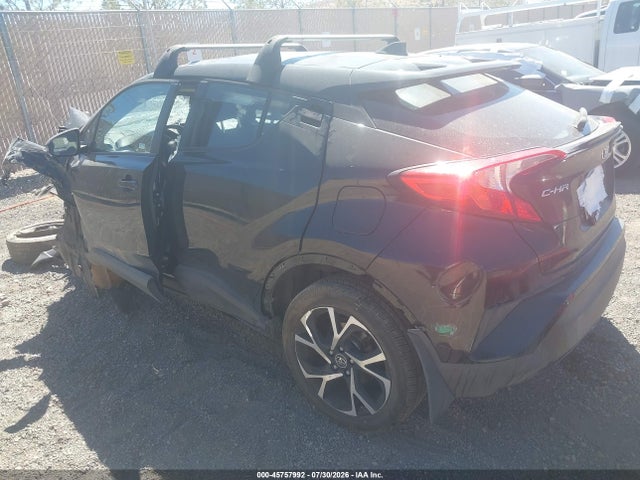 NMTKHMBX7JR039748 Toyota C-HR XLE