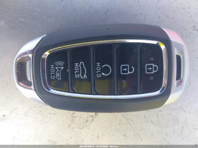 5NPLM4AG1NH081346 Hyundai ELANTRA SEL