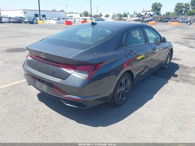 5NPLM4AG1NH081346 Hyundai ELANTRA SEL