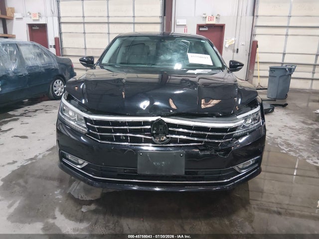 Продажа на аукционе авто 2018 Volkswagen Passat 2.0t Se, vin: 1VWBA7A31JC005180, номер лота: 45758043