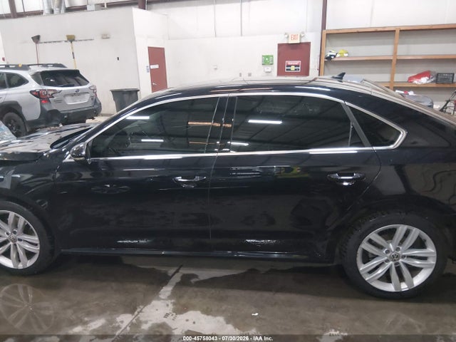 Продажа на аукционе авто 2018 Volkswagen Passat 2.0t Se, vin: 1VWBA7A31JC005180, номер лота: 45758043