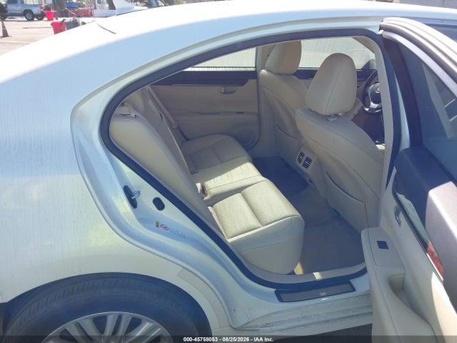 JTHBK1GG2E2114085 Lexus ES 350