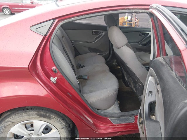 2016 Hyundai Elantra Se მანქანა იყიდება აუქციონზე, vin: 5NPDH4AE1GH702479, აუქციონის ნომერი: 45758058