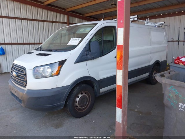 45758070 :رقم المزاد ، 1FTYE1ZM8KKA30919 vin ، 2019 Ford Transit-150 مزاد بيع
