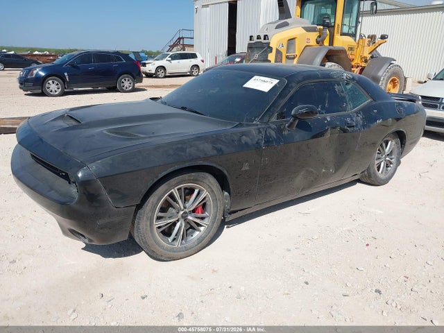 45758075 :رقم المزاد ، 2C3CDZFJ8JH300697 vin ، 2018 Dodge Challenger R/t Scat Pack مزاد بيع